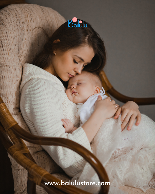 Les couleurs des selles de bébé allaité : ce que chaque couche vous révèle